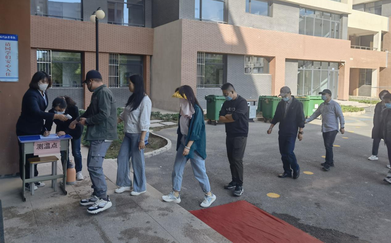 图片4.png 图片4.png