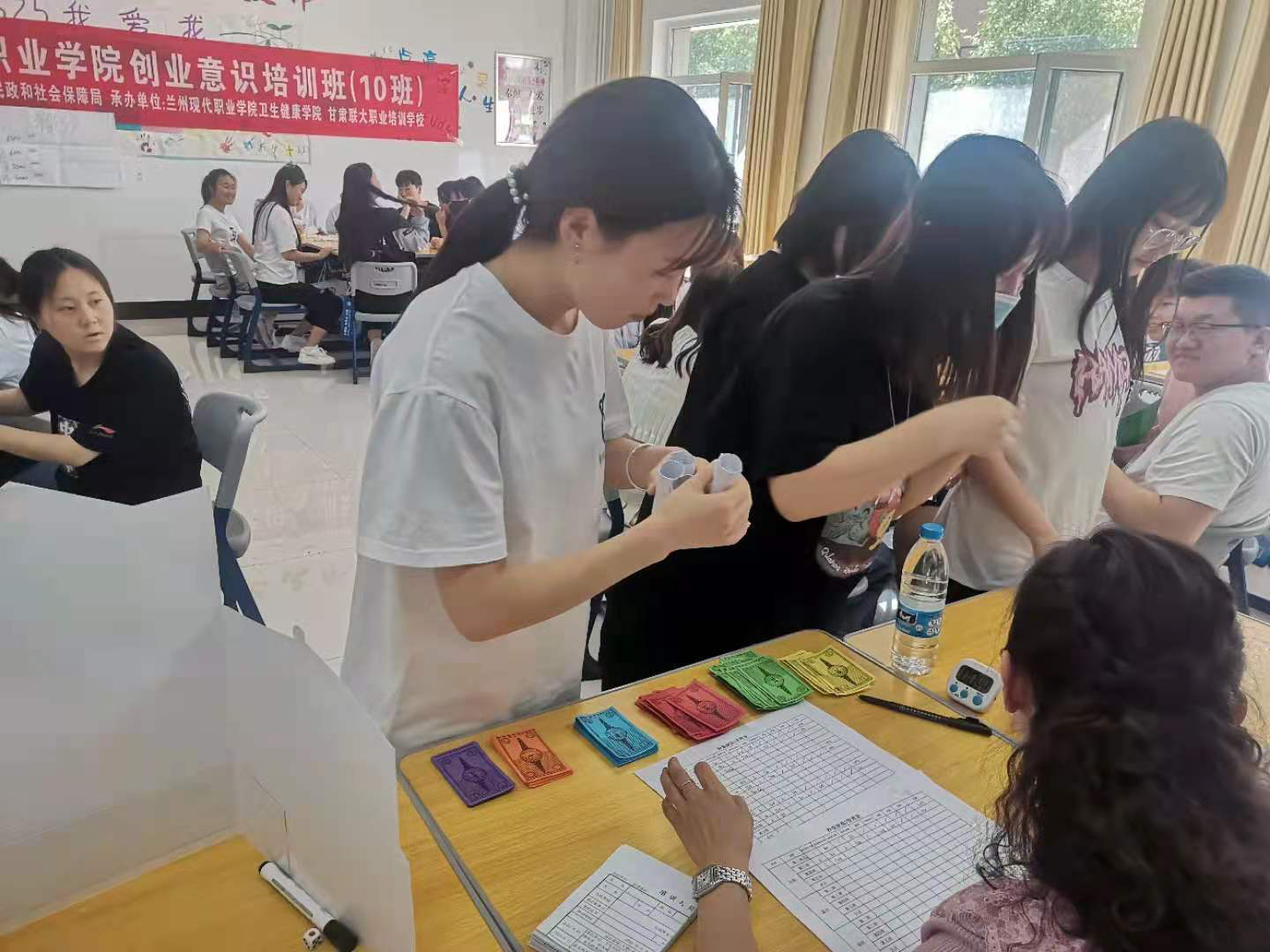 图片2.png 图片2.png