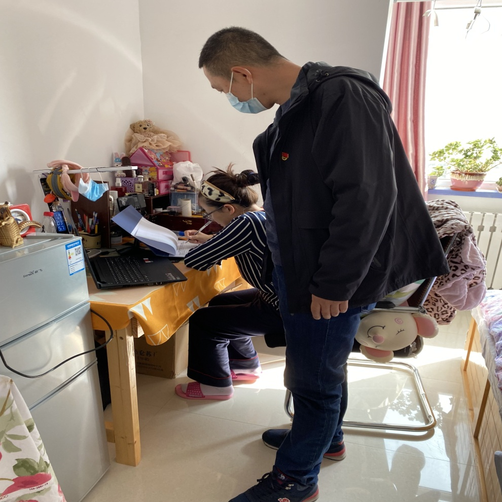 图片2.png 图片2.png