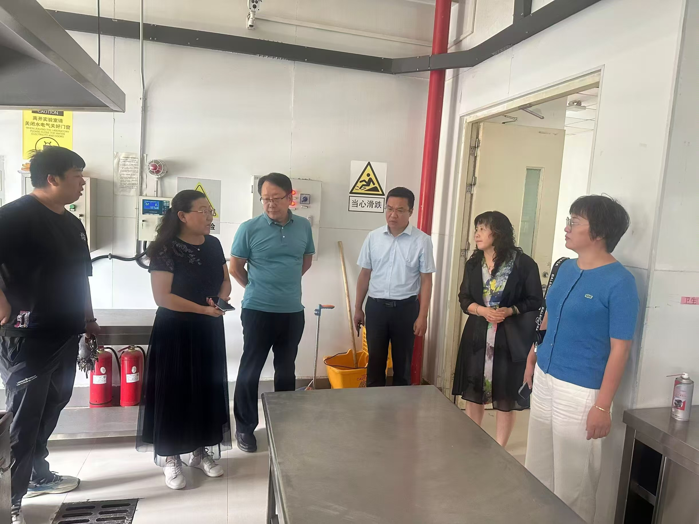 图片4.png 图片4.png