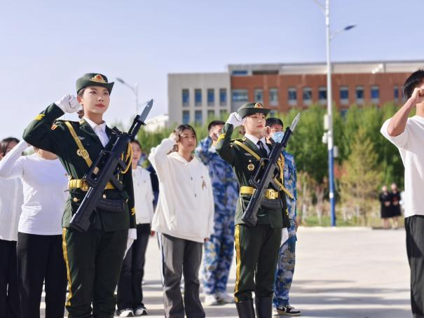 图片2.png 图片2.png