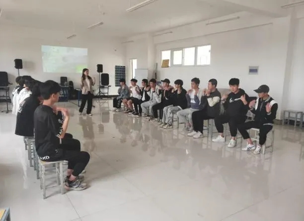 图片2.png 图片2.png